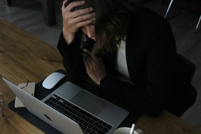 Burnout: como reconhecer o esgotamento profissional